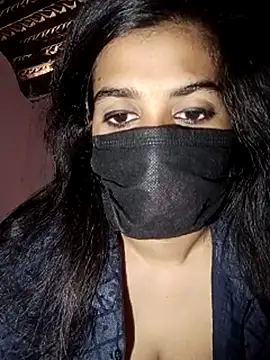 umairahaasan 1 online show from 09-25-25, 09:57