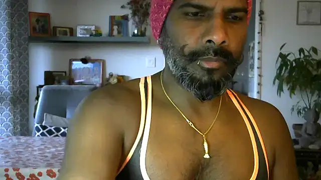 frenchblackc31 online show from 02-18-26, 05:09