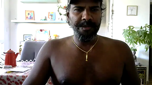 Snapshot of frenchblackc31 chatting on 06-18-26, 01:59 frenchblackc31 online show from 06-18-26, 01:59