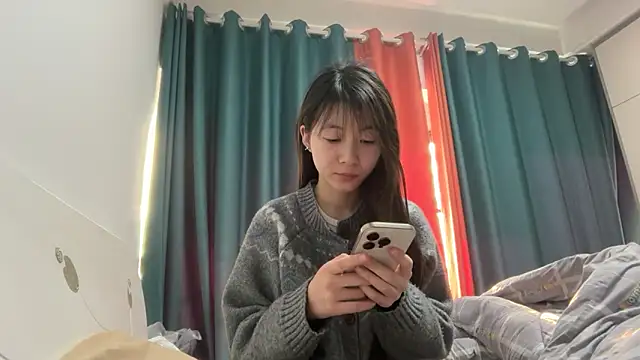 qingchungirl online show from 12-18-25, 06:19