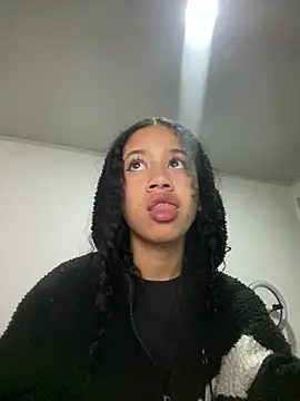 Snapshot of jadee8 chatting on 03-22-26, 02:37 jadee8 online show from 03-22-26, 02:37