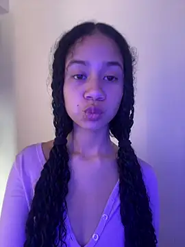 Snapshot of jadee8 chatting on 03-31-26, 05:02 jadee8 online show from 03-31-26, 05:02