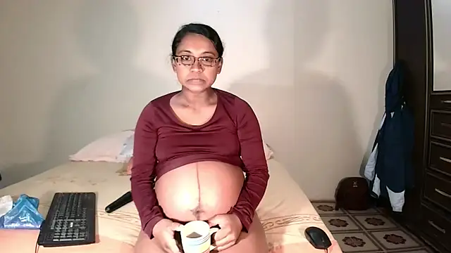 indiansweetflava online show from 05-20-26, 04:07