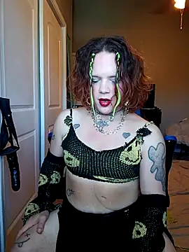 Snapshot of Kiami_Noara chatting on 09-09-25, 03:33 Kiami Noara online show from 09-09-25, 03:33