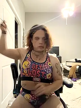 Snapshot of Kiami_Noara chatting on 09-11-25, 12:55 Kiami Noara online show from 09-11-25, 12:55