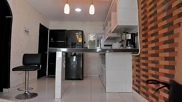 Snapshot of violetta_pretty chatting on 11-12-25, 07:57 violetta pretty online show from 11-12-25, 07:57