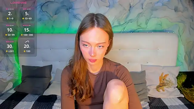 LolaMeddisson online show from 10-09-25, 10:08