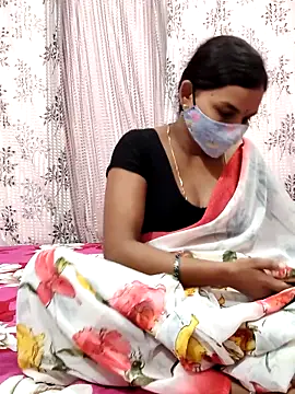 Lalitha-1995 online show from 09-14-25, 04:06