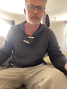 Snapshot of max219 chatting on 03-25-26, 11:49 max219 online show from 03-25-26, 11:49