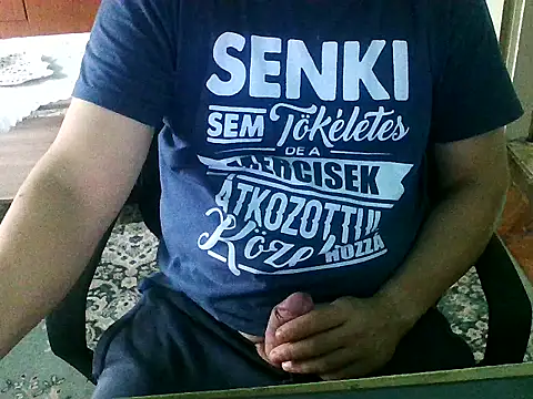 Snapshot of zee06 chatting on 10-26-25, 02:56 zee06 online show from 10-26-25, 02:56