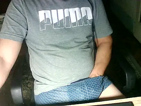 Snapshot of zee06 chatting on 10-28-25, 08:22 zee06 online show from 10-28-25, 08:22