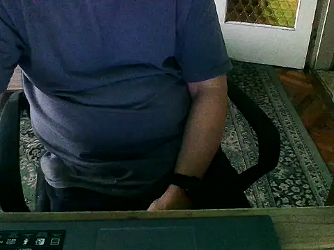 Snapshot of zee06 chatting on 11-16-25, 02:33 zee06 online show from 11-16-25, 02:33