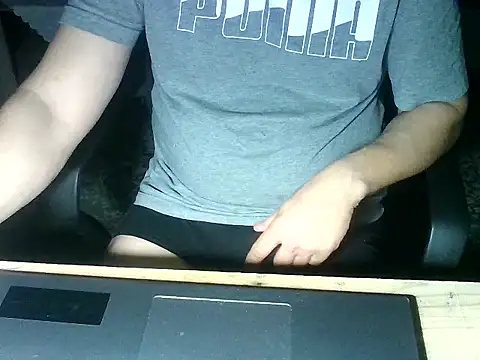 Snapshot of zee06 chatting on 11-21-25, 08:07 zee06 online show from 11-21-25, 08:07