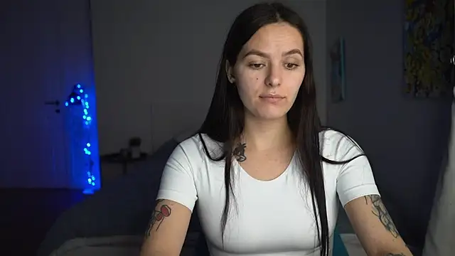 EwelynScott online show from 11-26-25, 04:52