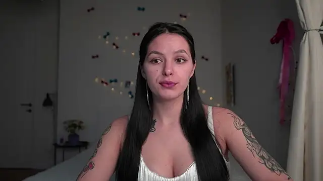 EwelynScott online show from 01-11-26, 01:38