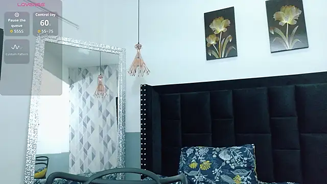 Snapshot of daddyysObsessed chatting on 12-02-25, 12:54 daddyysObsessed online show from 12-02-25, 12:54