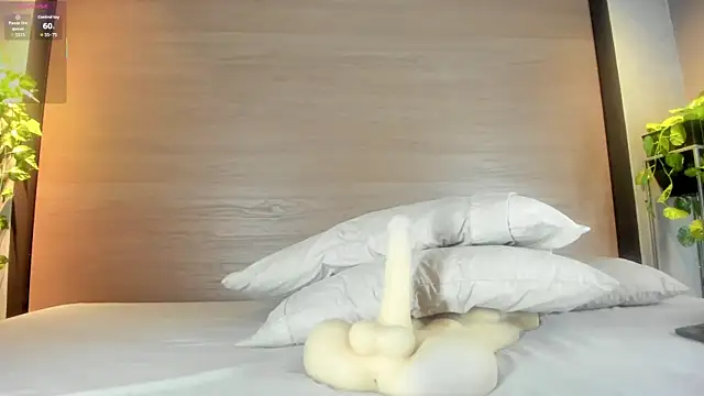 alexamonroe  online show from 01-18-26, 05:17