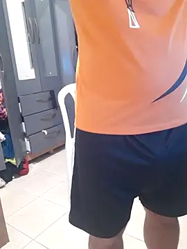 Snapshot of Urso_Nerd chatting on 09-30-25, 03:33 Urso Nerd online show from 09-30-25, 03:33