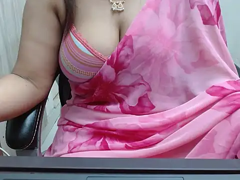 Snapshot of Anushka134 chatting on 10-30-25, 11:49 Anushka134 online show from 10-30-25, 11:49