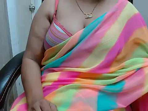 Snapshot of Anushka134 chatting on 11-13-25, 05:01 Anushka134 online show from 11-13-25, 05:01