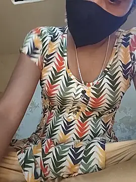 Snapshot of ranisanthutelugu chatting on 11-25-25, 08:14 ranisanthutelugu online show from 11-25-25, 08:14