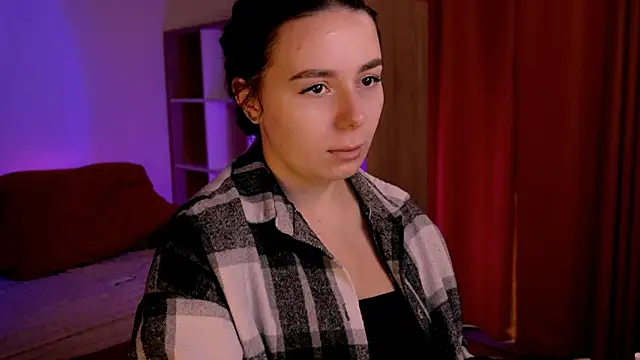 Di na Bell online show from 09-18-25, 06:37