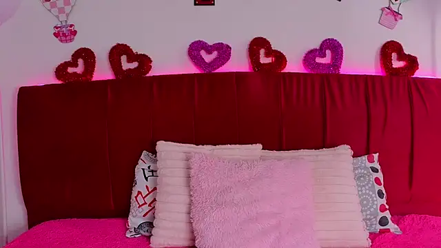 cuteeimy online show from 02-17-26, 06:14