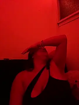 Snapshot of NattashaMore_0719 chatting on 11-18-25, 02:17 NattashaMore 0719 online show from 11-18-25, 02:17