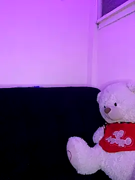 Snapshot of NattashaMore_0719 chatting on 11-19-25, 01:27 NattashaMore 0719 online show from 11-19-25, 01:27