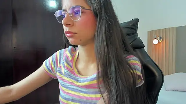 carlina 15 online show from 02-16-26, 12:23