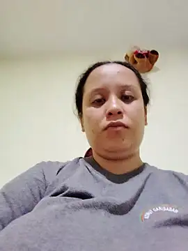 Snapshot of You-sexy-starr chatting on 09-24-25, 02:09 You-sexy-starr online show from 09-24-25, 02:09