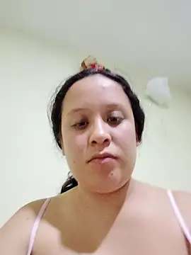 Snapshot of You-sexy-starr chatting on 09-26-25, 03:21 You-sexy-starr online show from 09-26-25, 03:21