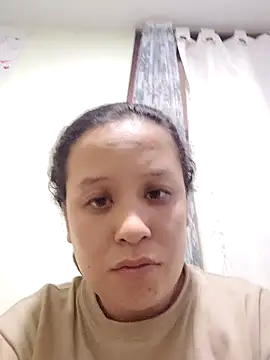 Snapshot of You-sexy-starr chatting on 10-10-25, 02:16 You-sexy-starr online show from 10-10-25, 02:16