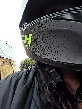 Snapshot of You-sexy-starr chatting on 10-28-25, 03:14 You-sexy-starr online show from 10-28-25, 03:14