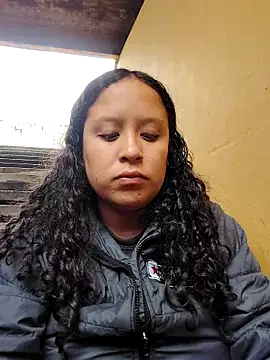 Snapshot of You-sexy-starr chatting on 11-16-25, 03:28 You-sexy-starr online show from 11-16-25, 03:28