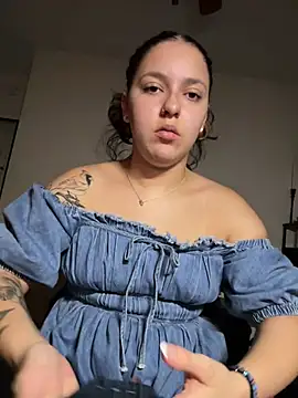 babykalirose online show from 04-18-26, 02:48