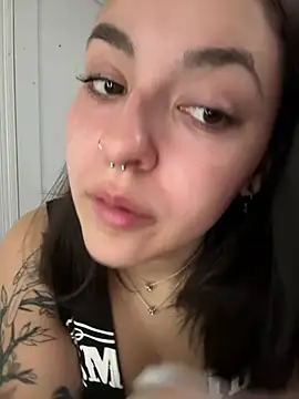 babykalirose online show from 05-26-26, 12:06