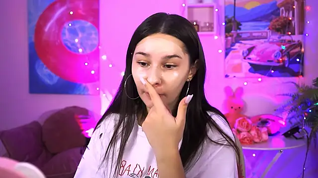 Snapshot of KimClarks_ chatting on 09-15-25, 12:27 KimClarks online show from 09-15-25, 12:27