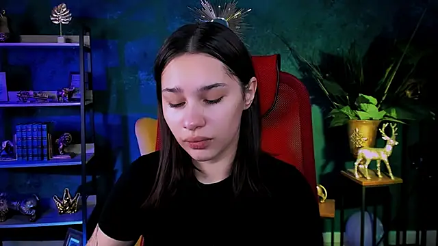 Snapshot of KimClarks_ chatting on 11-18-25, 08:41 KimClarks online show from 11-18-25, 08:41