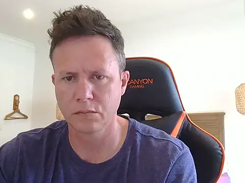 TroyDieselXXX online show from 11-27-25, 05:20