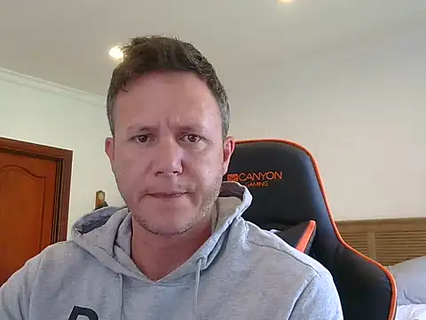 TroyDieselXXX online show from 01-11-26, 05:23