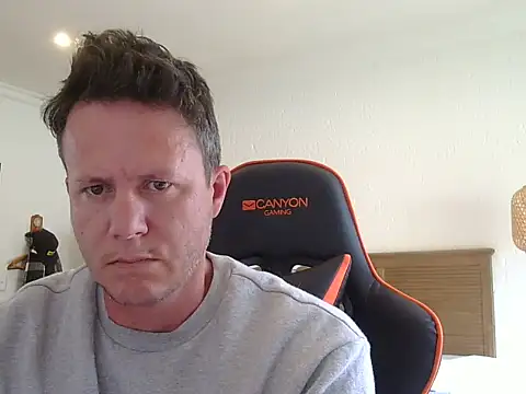 TroyDieselXXX online show from 02-23-26, 08:22