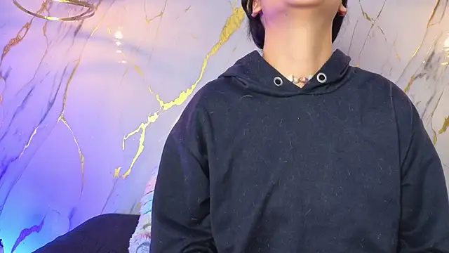 Scaarlettfox online show from 04-11-26, 07:29