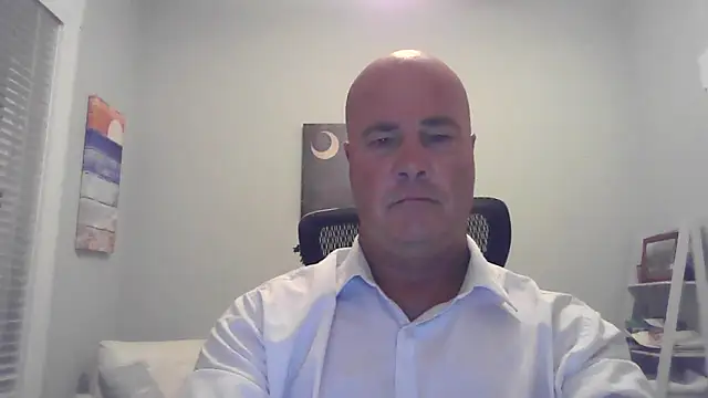 Snapshot of cyclone1212 chatting on 06-02-26, 09:33 cyclone1212 online show from 06-02-26, 09:33