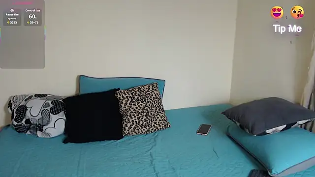 Tim mz01 online show from 10-18-25, 03:42