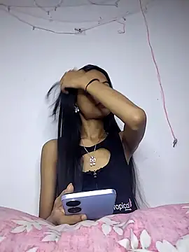 Snapshot of Your-Kitkat chatting on 02-08-26, 12:19 Your-Kitkat online show from 02-08-26, 12:19