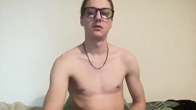 Snapshot of longdickelijah chatting on 11-15-25, 10:45 longdickelijah online show from 11-15-25, 10:45