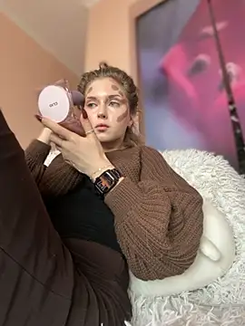 KellyKeler online show from 10-24-25, 11:28