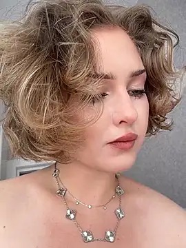 Snapshot of KellyKeler chatting on 06-22-26, 10:23 KellyKeler online show from 06-22-26, 10:23