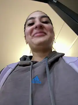 JasmineRhodes online show from 06-30-26, 12:17